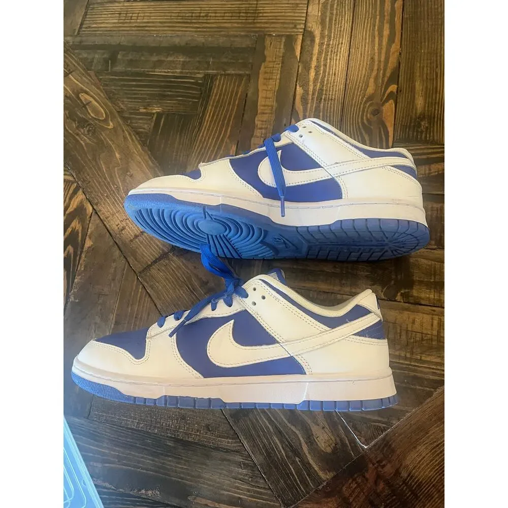 Nike Dunk Low Top Sneaker Head Men 10 Race Blue Royal Streetwear Preppy Grunge